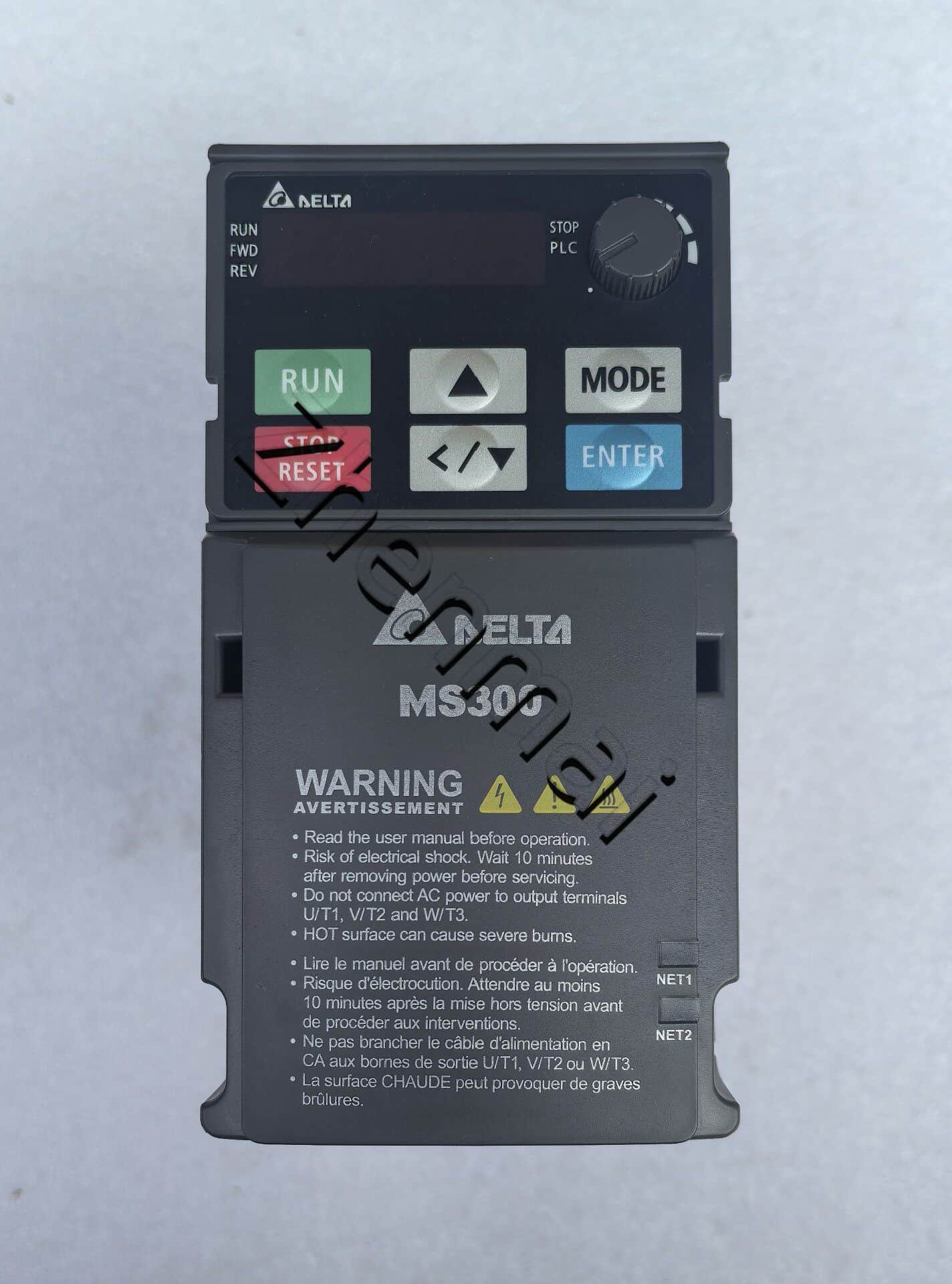 100% uhiuus originaal ja originaal Delta 380V 0,75KW VFD2A7MS43ANSAAFsagedusmuundurid Ajami servomootor
