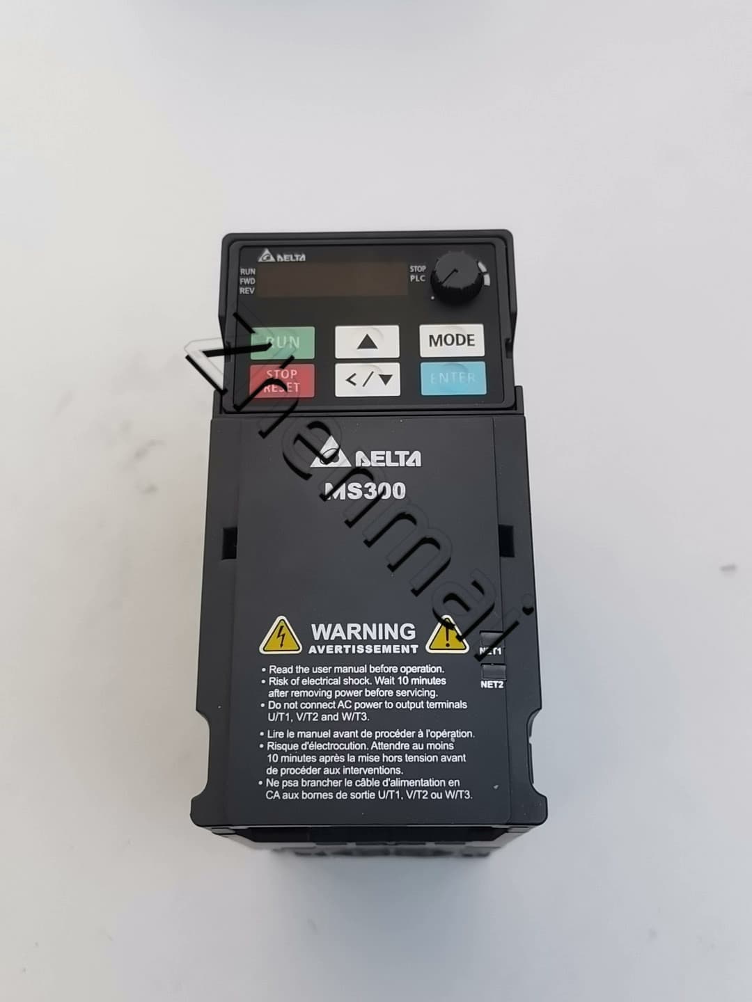 100% uhiuus originaal ja originaal Delta 380V 1,5KW VFD4A2MS43ANSAA Sagedusmuundurid Ajami servomootor