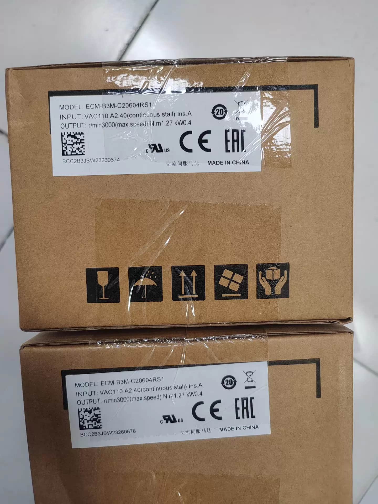 100% uhiuus originaal ja originaal Delta ECM-B3M-C20604RS1 sagedusmuundurid Ajami servomootor