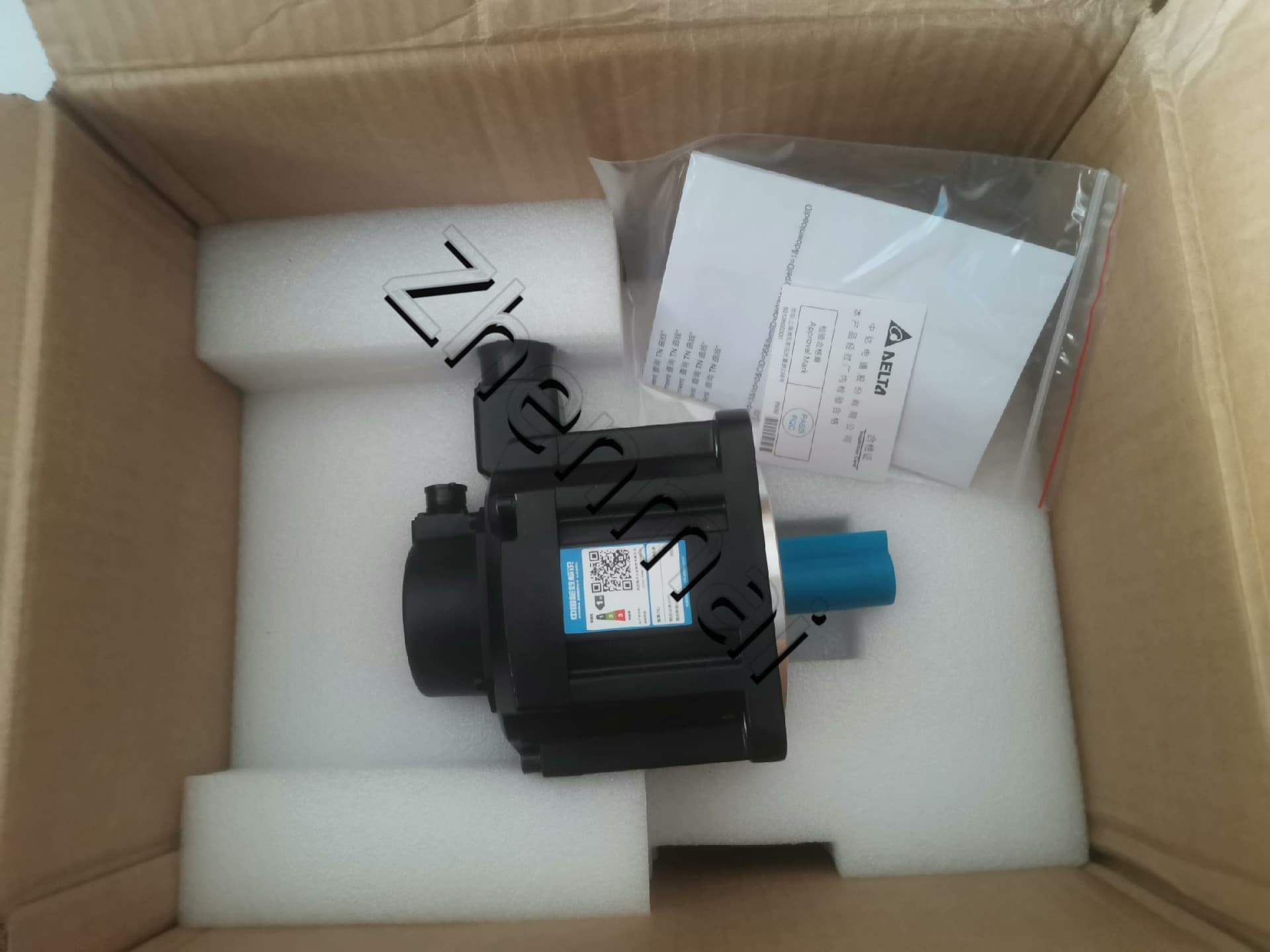 100% uhiuus originaal ja originaal Delta ECM-B3M-E21315RS1 sagedusmuundurid Ajami servomootor