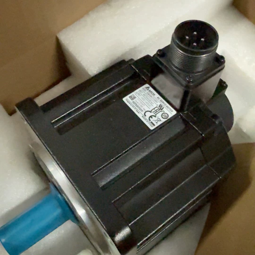 100% uhiuus originaal ja originaal Delta ECM-B3M-E21320RS1 sagedusmuundurid Ajami servomootor