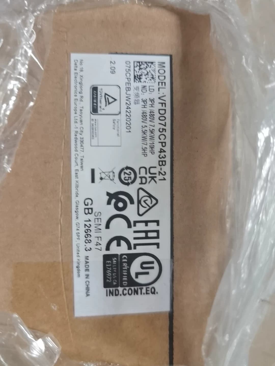 100% täiesti uus, originaal ja originaal Delta VFD075CP43B-21 380V 7,5KW sagedusmuundurid Ajami servomootor
