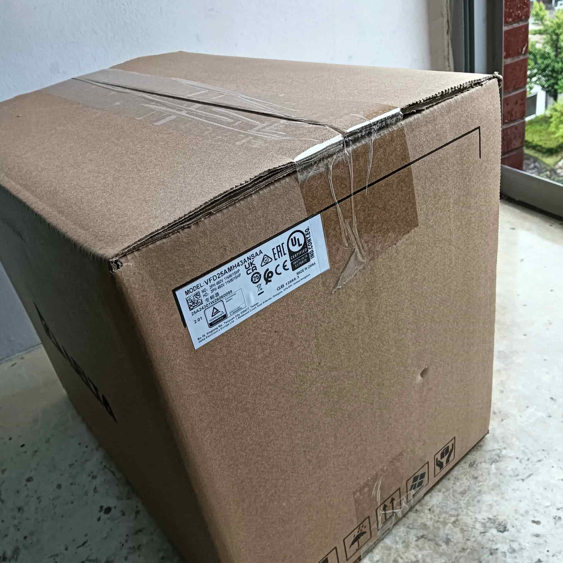 100% uhiuus originaal ja originaal Delta VFD25AMH43ANSAA 11KW sagedusmuundurid Ajami servomootor