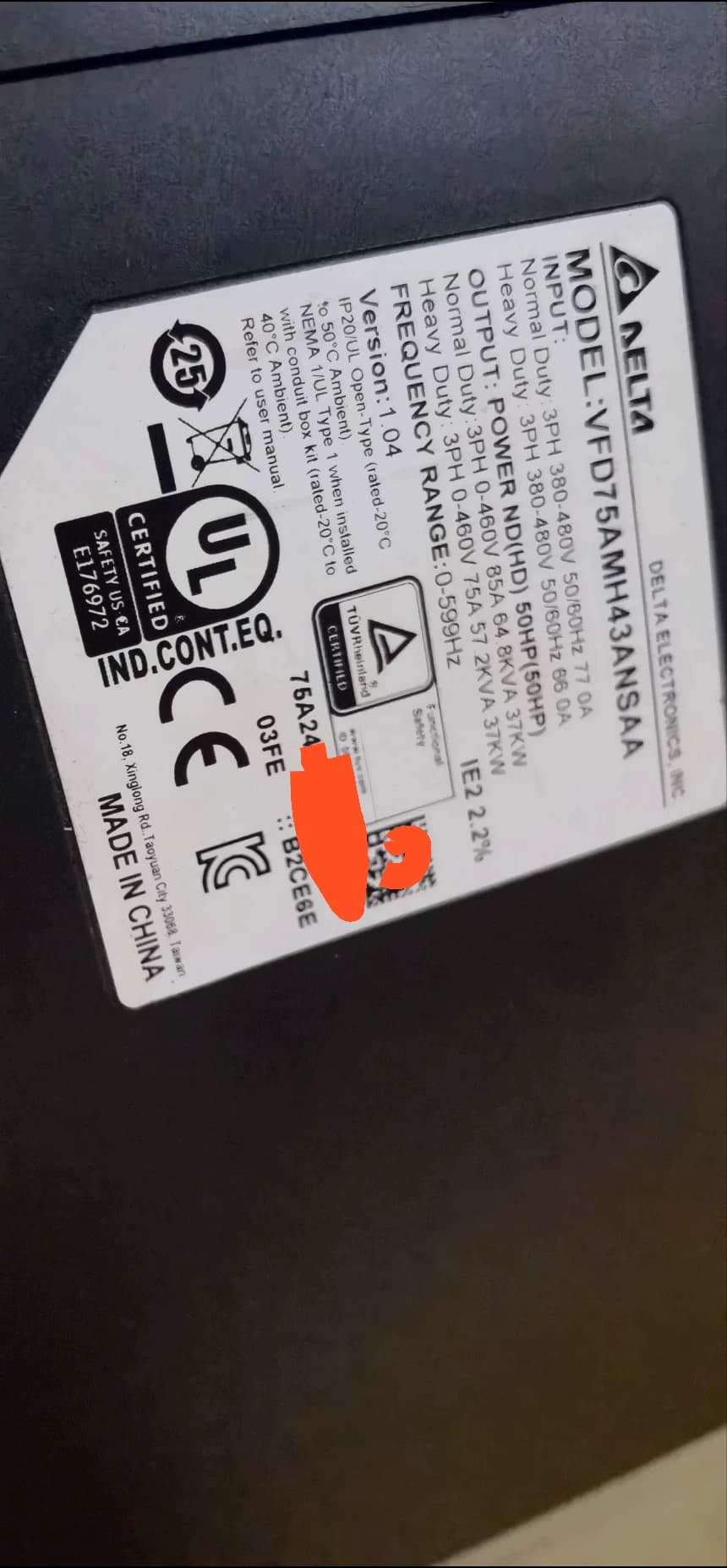 100% uhiuus originaal ja originaal Delta VFD75AMH43ANSAA(37KW) Sagedusmuundurid Ajami servomootor