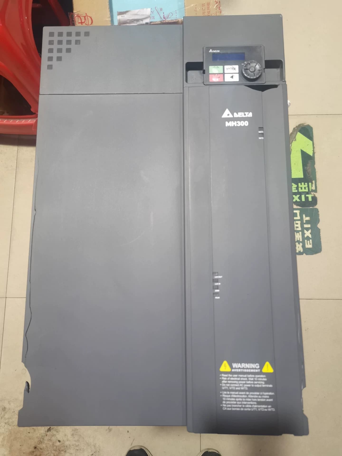 100% täiesti uus originaal ja originaal Delta VFD91AMH43ANSAA(45KW) Sagedusmuundurid Ajami servomootor