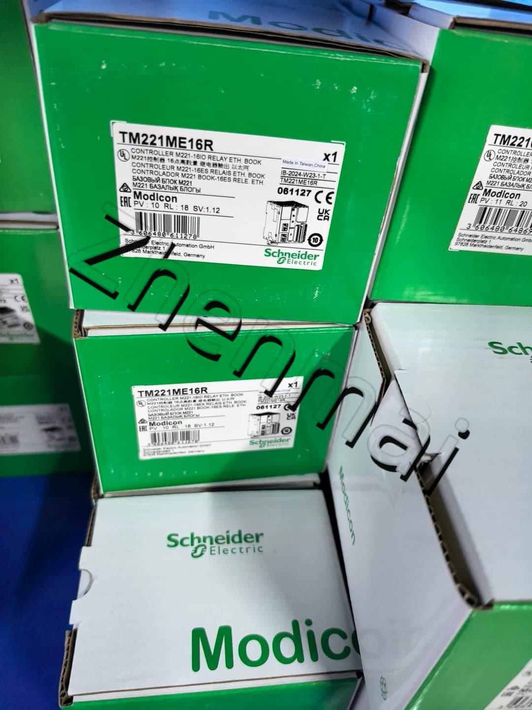 100% täiesti uus, originaal ja originaal Schneider TM221ME16R Sagedusmuundurid, kaitselülitid, kontaktorid, kaitseseadmed