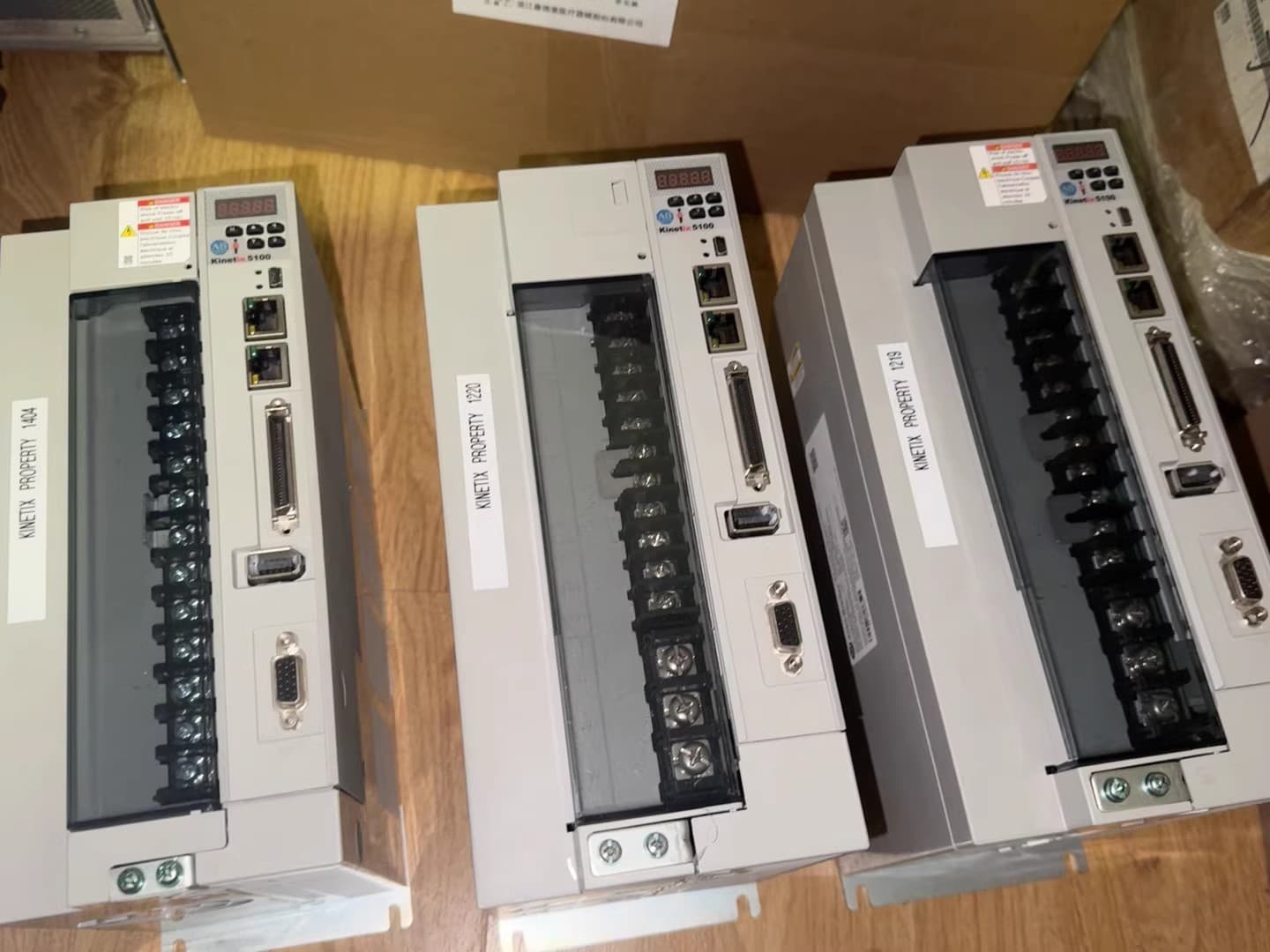 2198-E2055-ERS Kinetix 5100 servo, täiesti uus ja originaal