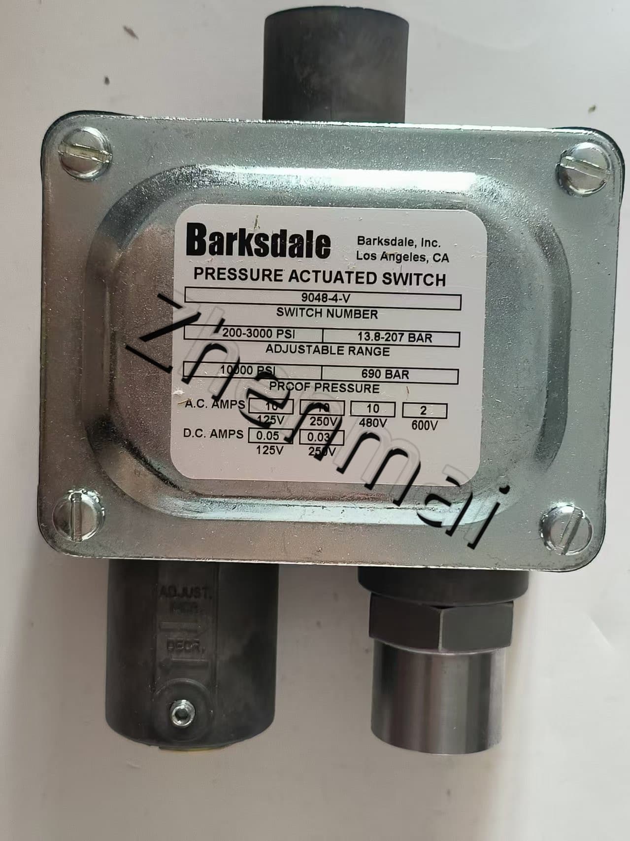 Täiesti uus originaal Barksdale 9048-4-V rõhuandur Tasemelüliti Voolulüliti Survelüliti Kiire kohaletoimetamine