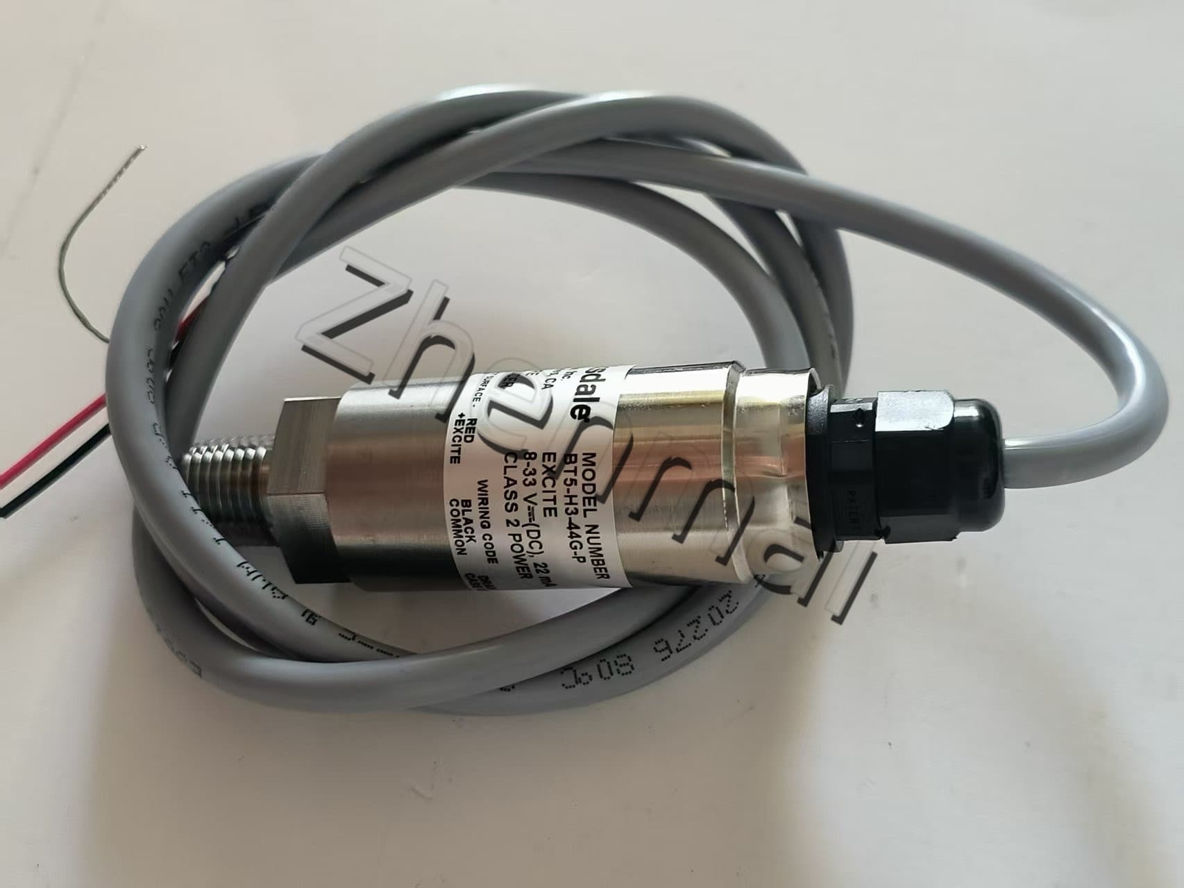 Täiesti uus originaal Barksdale BT5-H3-44G-P rõhuandur Taseme lüliti Voolulüliti Survelüliti Kiire kohaletoimetamine