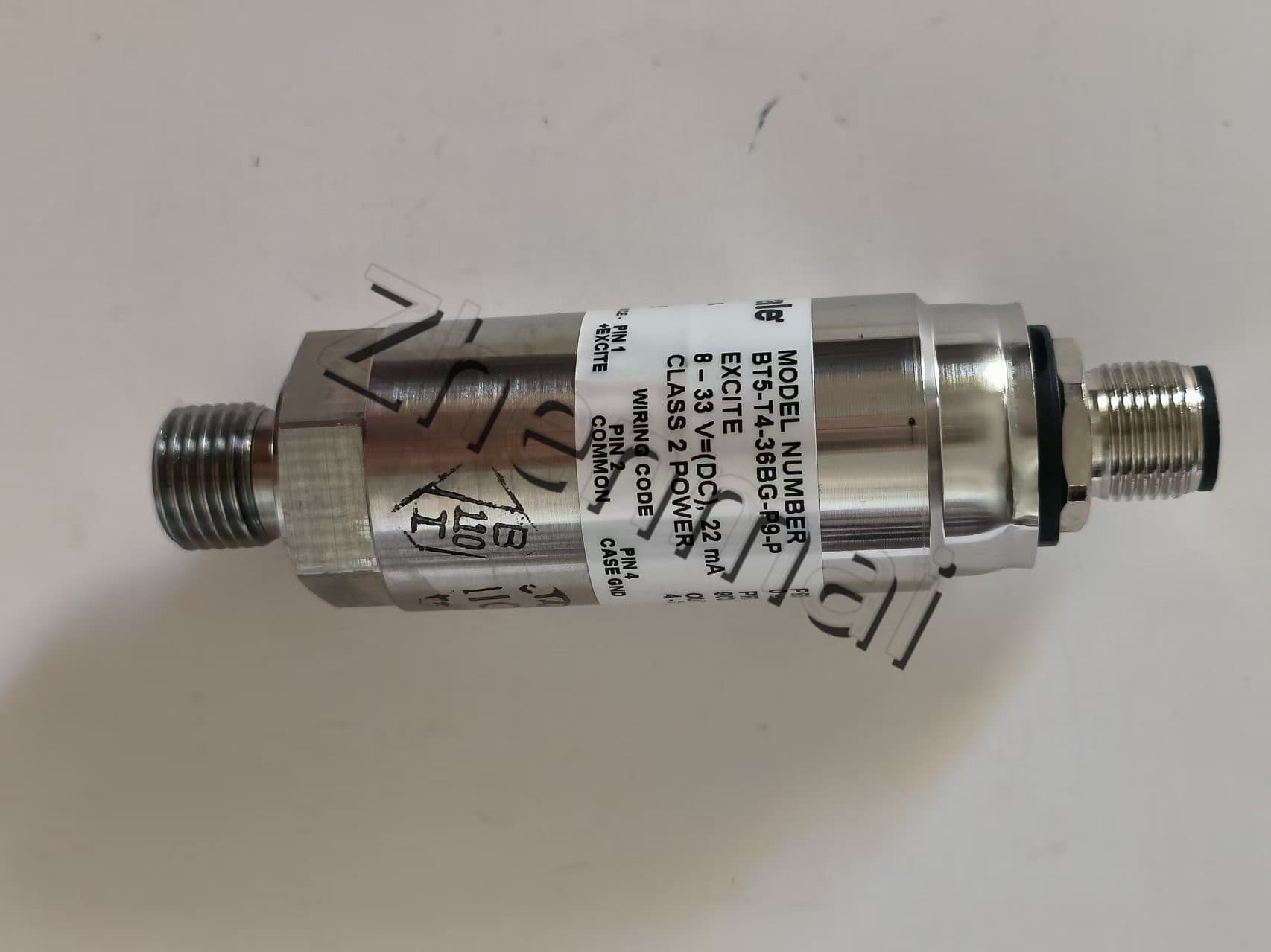 Täiesti uus originaal Barksdale BT5-T4-36BG-P9-P Rõhuandur Taseme lüliti Voolulüliti Survelüliti Kiire kohaletoimetamine