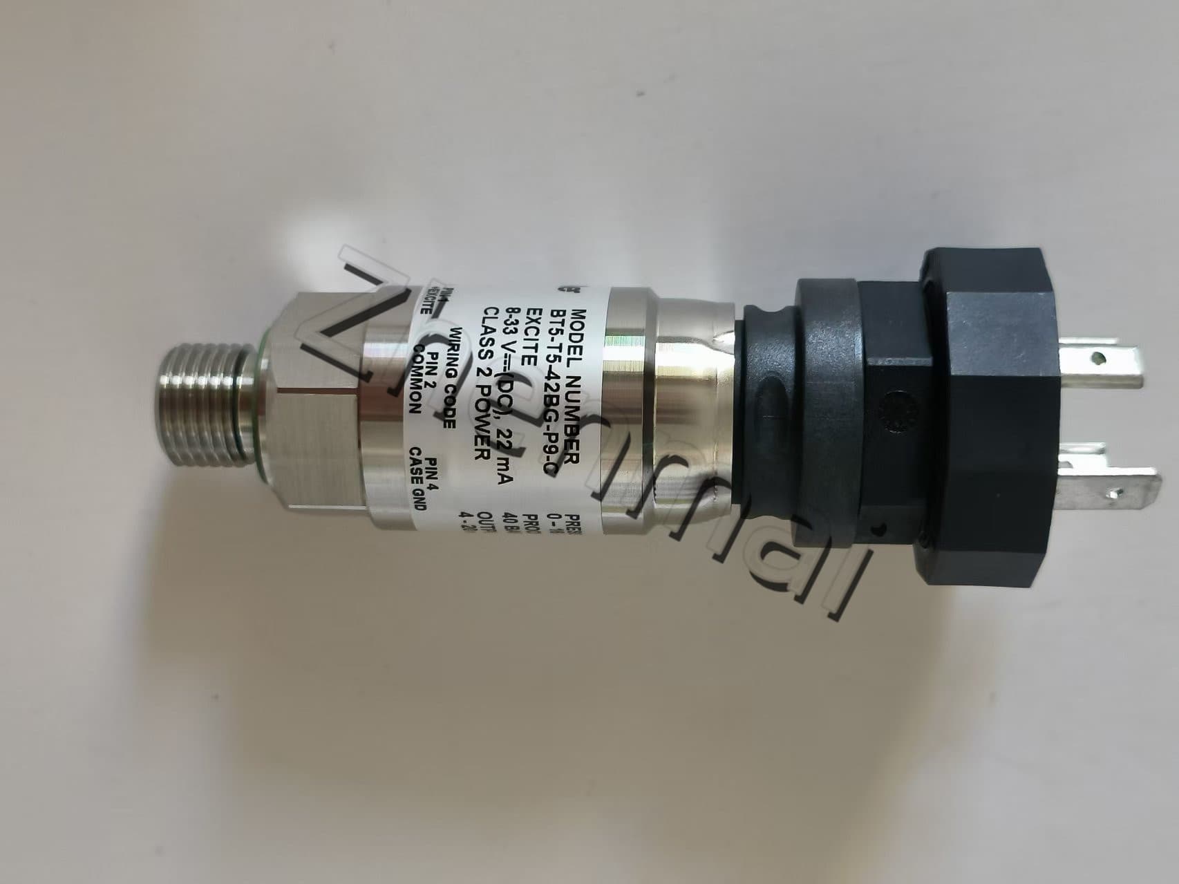 Täiesti uus originaal Barksdale BT5-T5-42BG-P9-C Rõhuandur Tasemelüliti Voolulüliti Survelüliti Kiire kohaletoimetamine