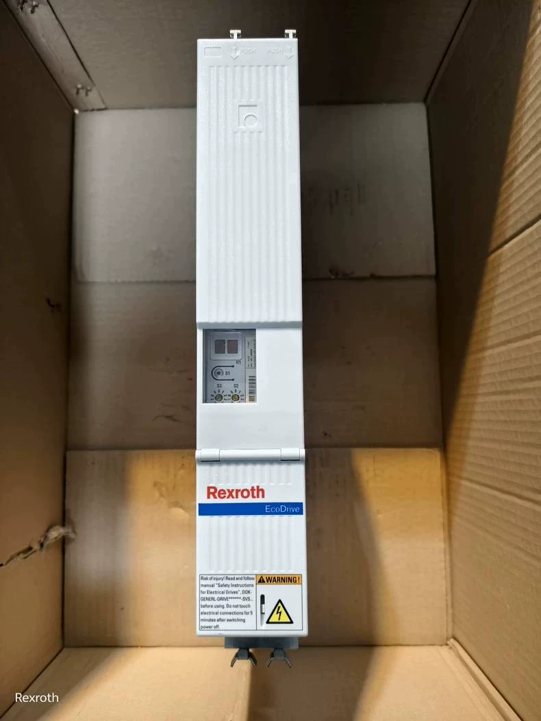 Täiesti uus originaal Bosch Rexrothi servoajam DKC03.3-040-7-FW servomootor kiire kohaletoimetamine