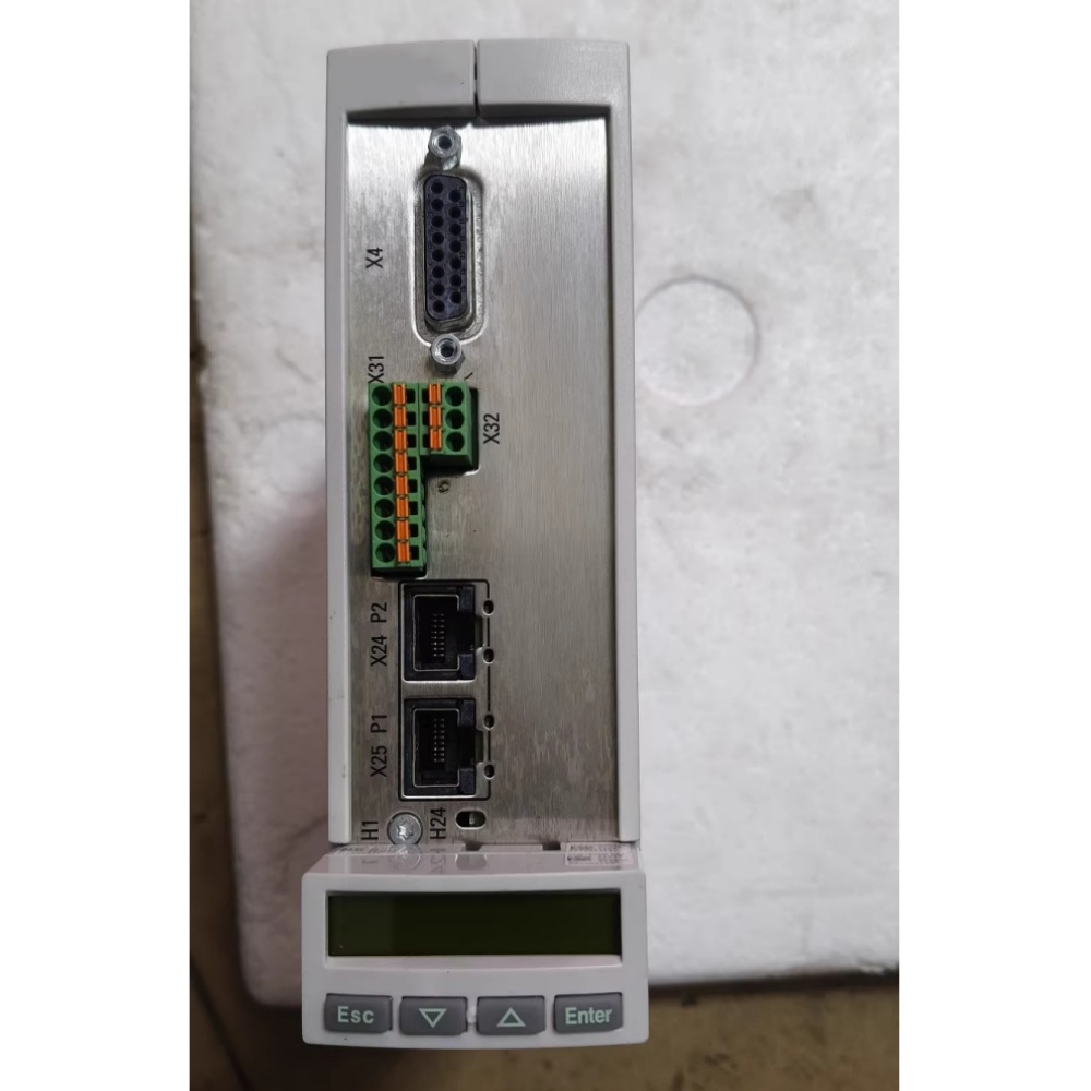 Täiesti uus originaal Bosch Rexrothi servoajam HCS01.1E-W0003-A-02-B-ET-EC-EM--NN-NN-NNFW Servomootori kiire kohaletoimetamine