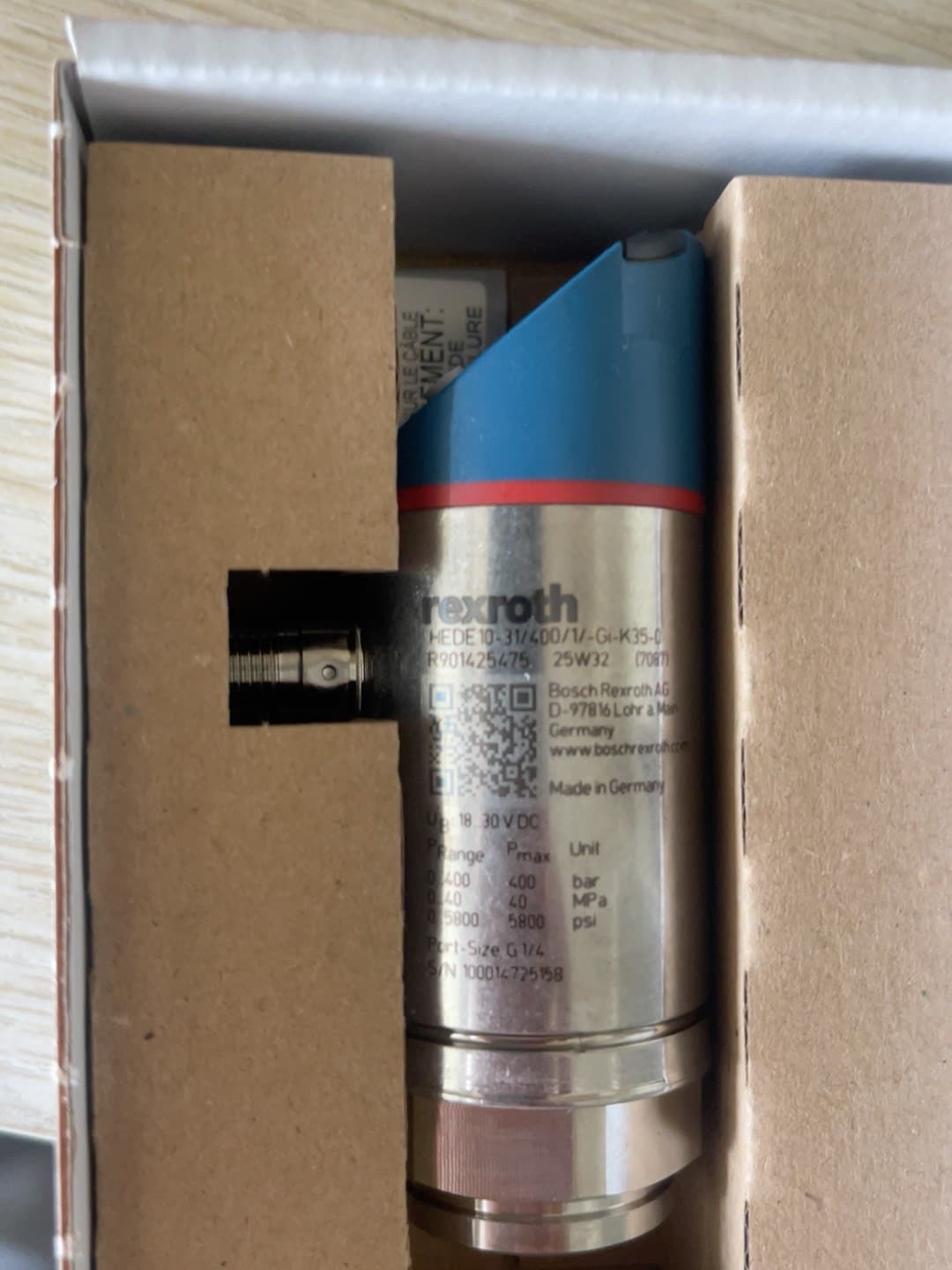 Täiesti uus originaal Bosch Rexrothi servoajam rõhuandur HEDE10-3X/400/1/-GI-K35-0 servomootor kiire kohaletoimetamine