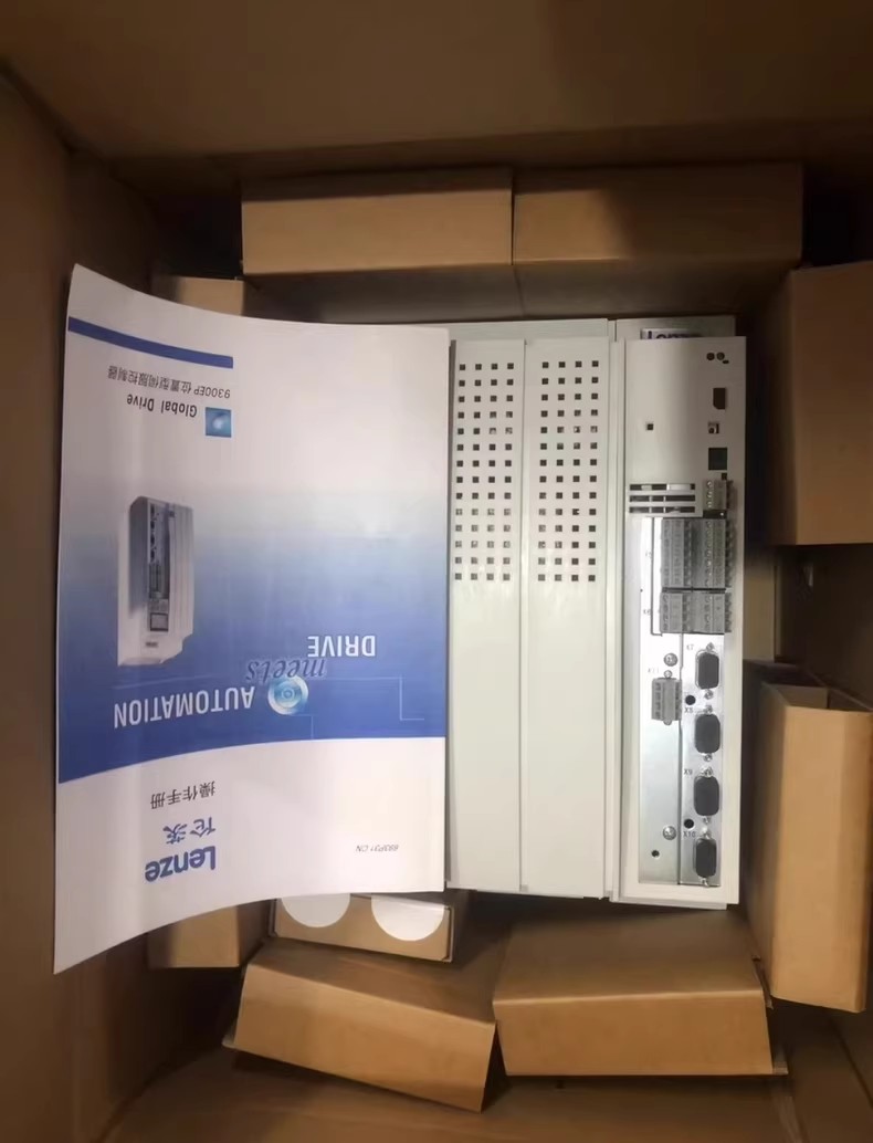 Ehtne uus Lenze E82EV551-4C tööstuslik I/O moodul FedEx DHL kiire kohaletoimetamine