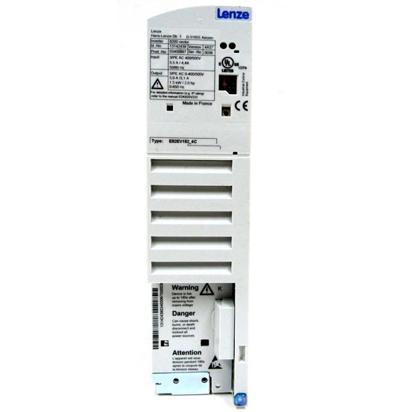 Uus originaal Lenze E82EV152-4C 1,5 kW inverter 380-480 V DHL FedEx kiire kohaletoimetamine